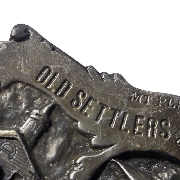 Mt Pleasant Iowa  Belt Buckle Old Settlers and Threshers Reunion 1982 Distressed - Picture 8 of 14